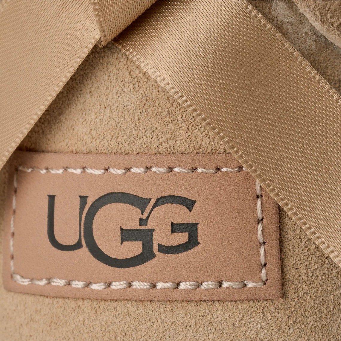 Stivaletti Ugg Ultra Mini Bailey Bow