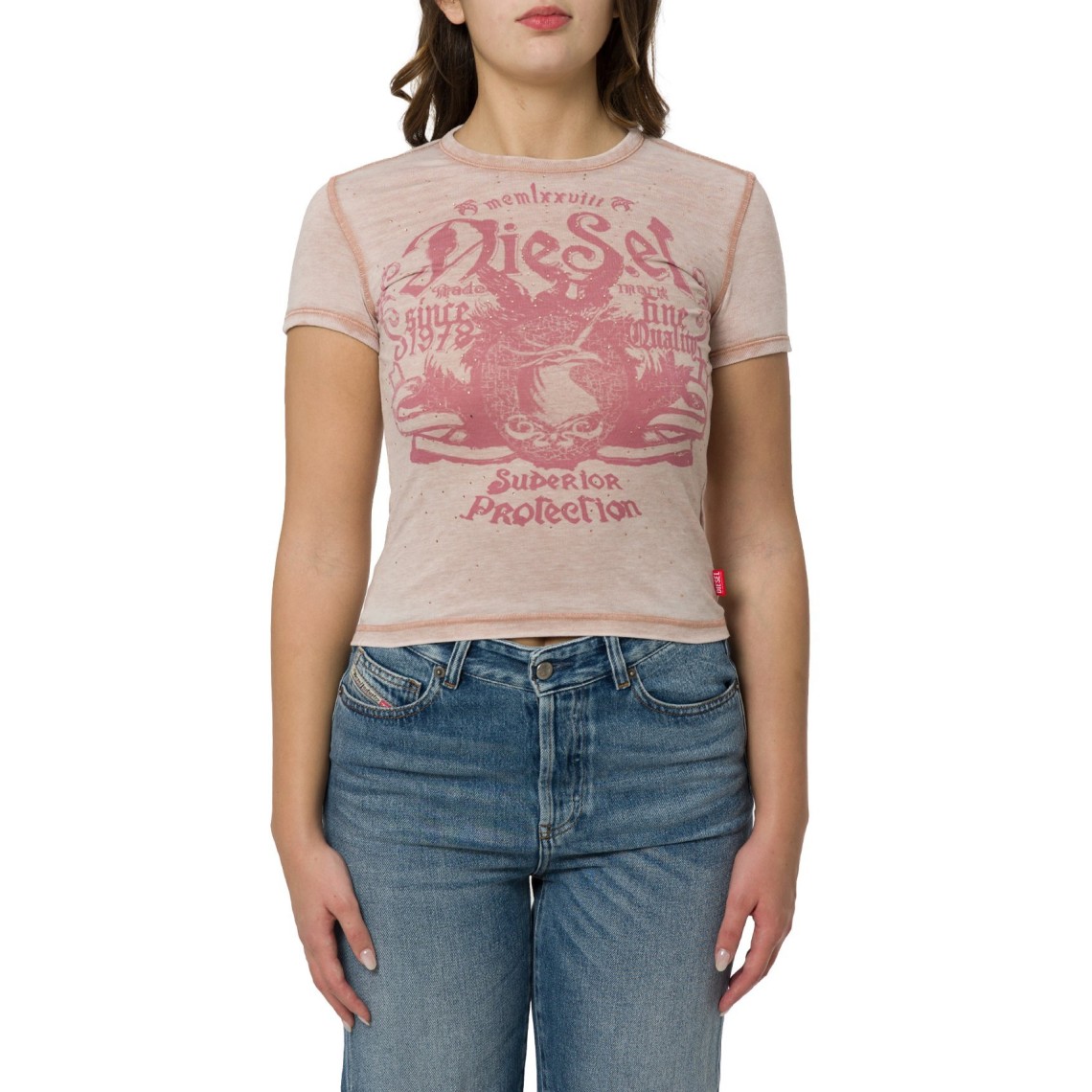 T-shirt in jersey con lavaggio burnout e borchie Diesel