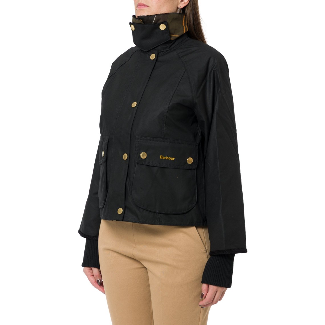 Giacca cerata Beadnell dal taglio crop Barbour