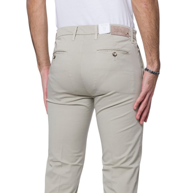 Pantaloni chino mucha con risvolto Re-Hash