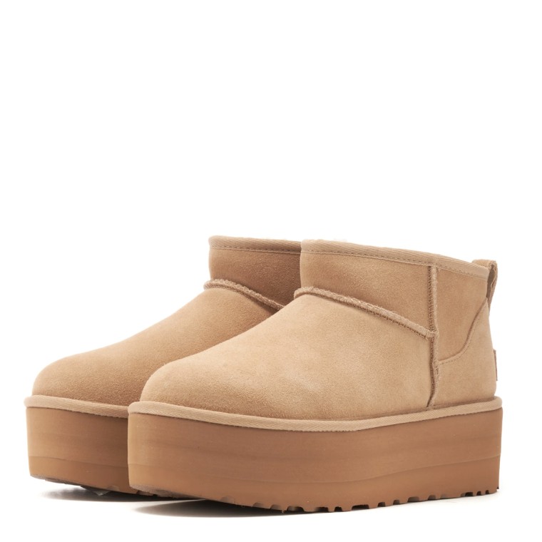 Stivaletti Ugg Classic Ultra Mini Platform