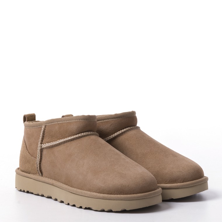 Stivaletto Classic Ultra Mini Ugg in camoscio