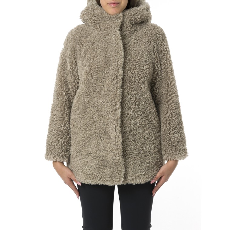 Cappotto in ecopelliccia RRD