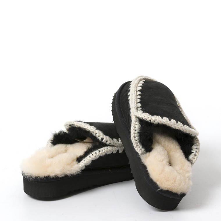 Eskimo slipper Mou