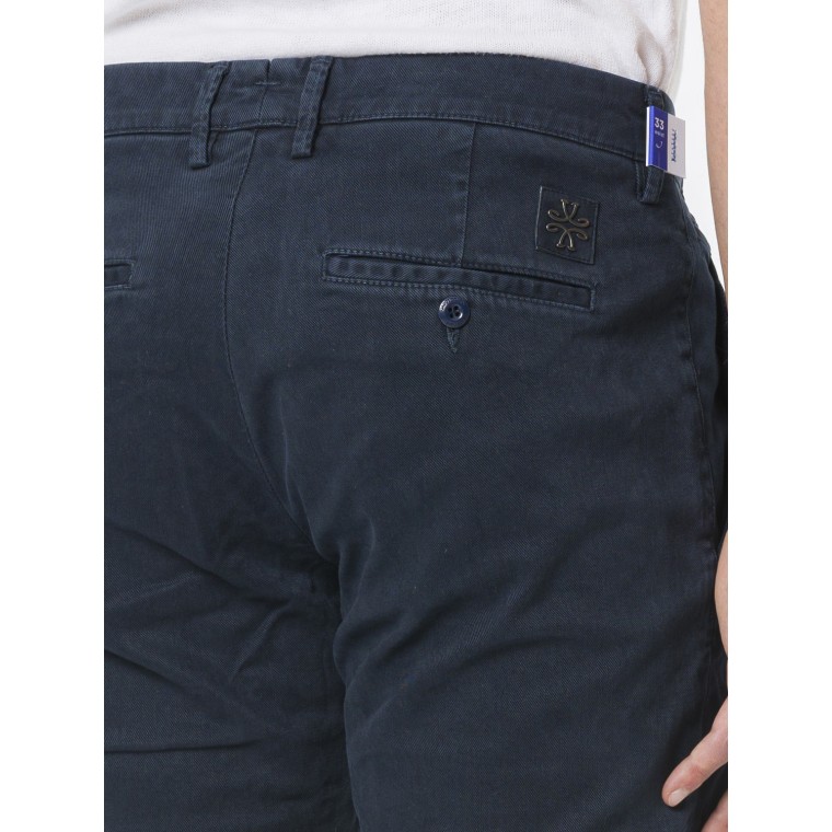 Pantaloni slim fit Bobby Jacob Cohen