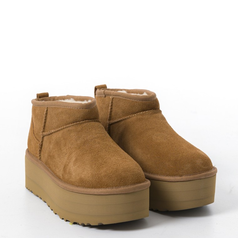 Stivaletti con Plateau Classic Ultra Mini Ugg