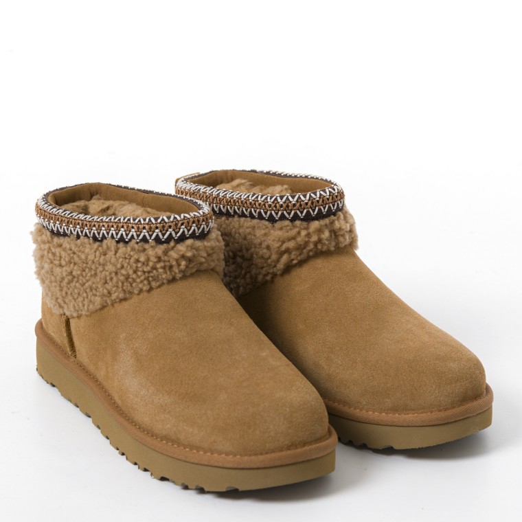 Stivaletti Classic Ultra Mini Maxi Curly Ugg