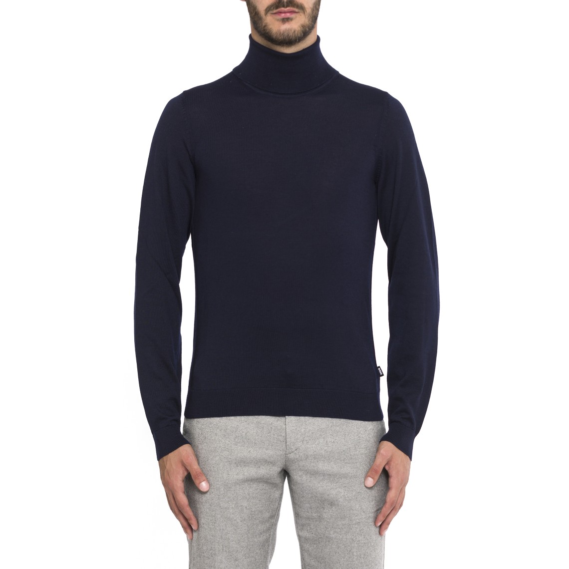 Maglione a collo alto in lana vergine Boss
