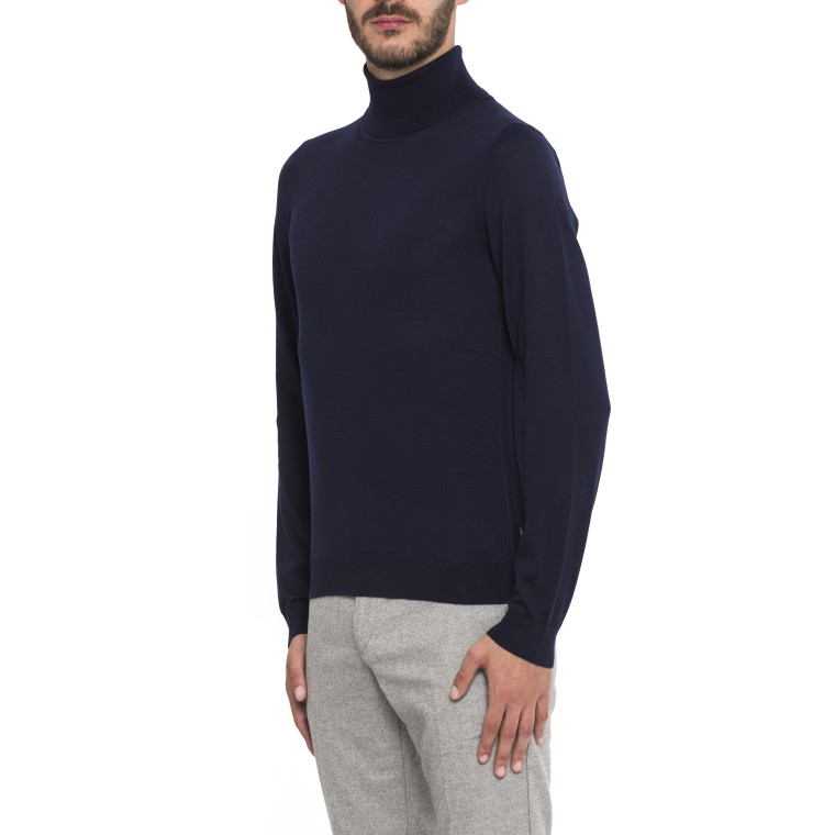 Maglione a collo alto in lana vergine Boss