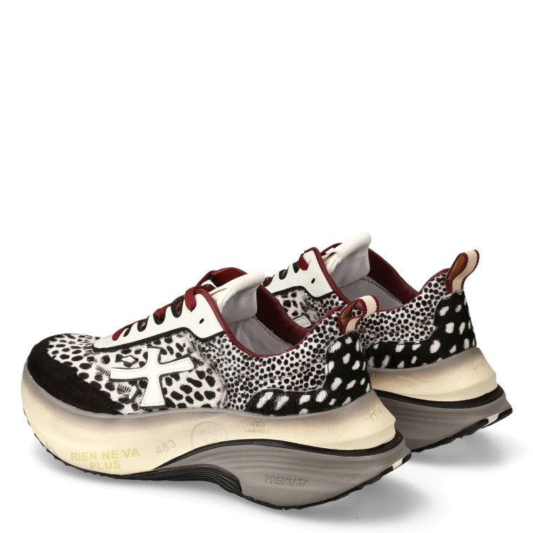 Sneakers Premiata Hill 7858