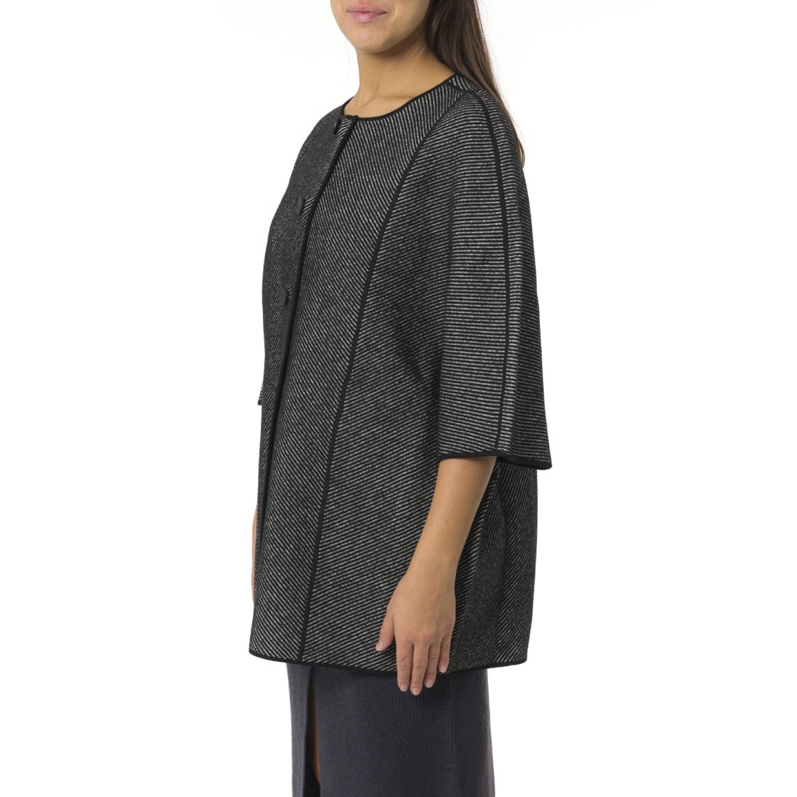 Cappotto Emporio Armani con maniche a tre quarti