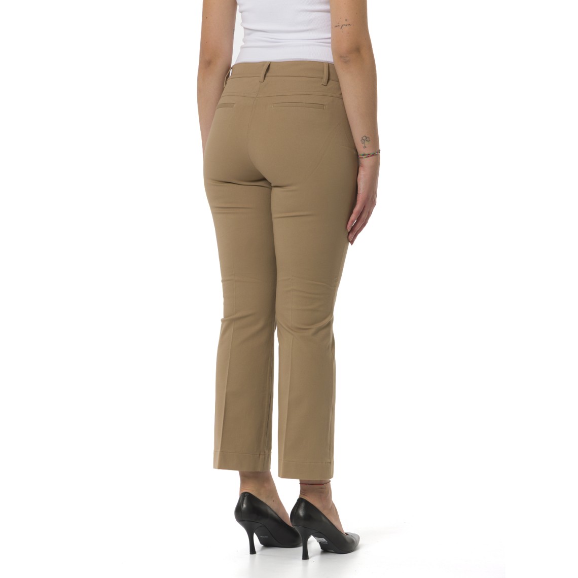 Pantaloni mini-flare fit Pennyblack