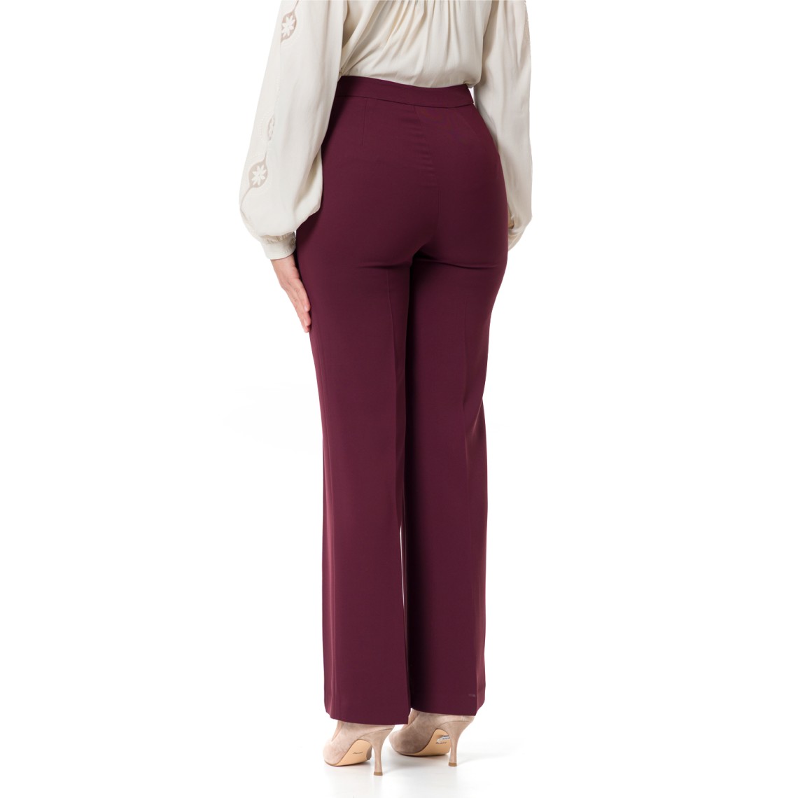 Pantaloni in crêpe cady con catena Twinset