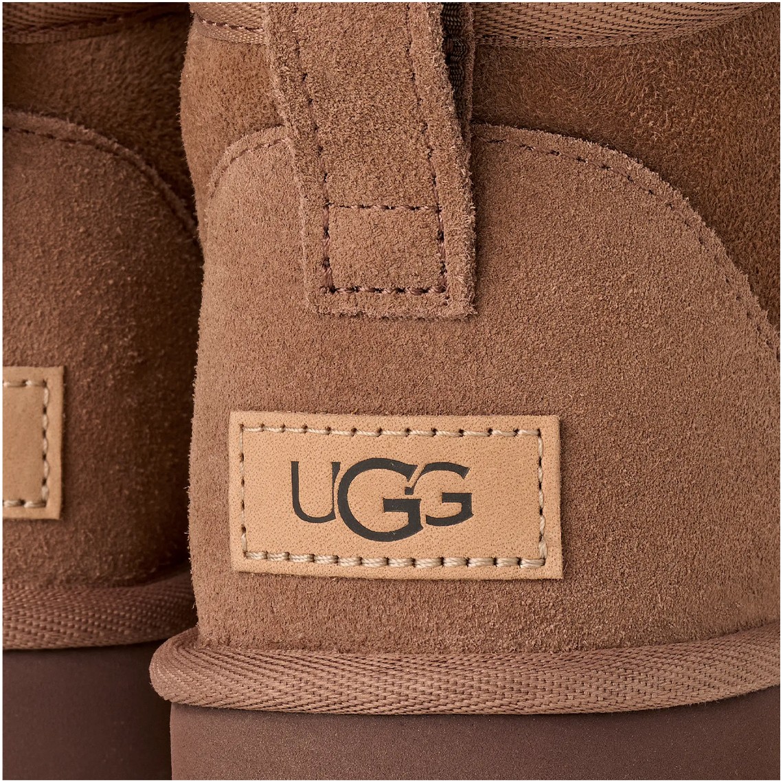 Stivaletto Classic Ultra Mini Ugg in camoscio