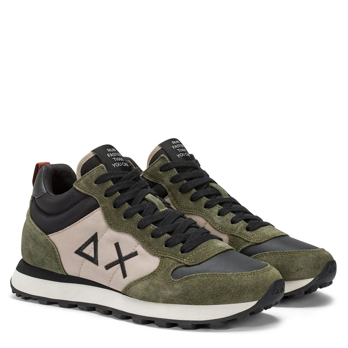 Sneakers Tom 2.0 Solid Sun68 in nylon e suede