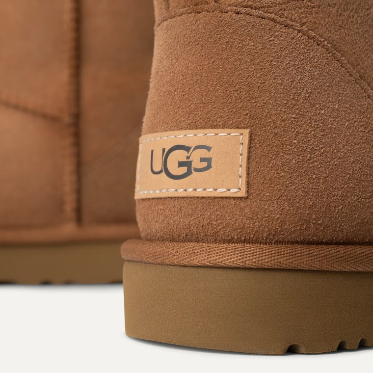 Stivaletto Classic Mini II Ugg in camoscio