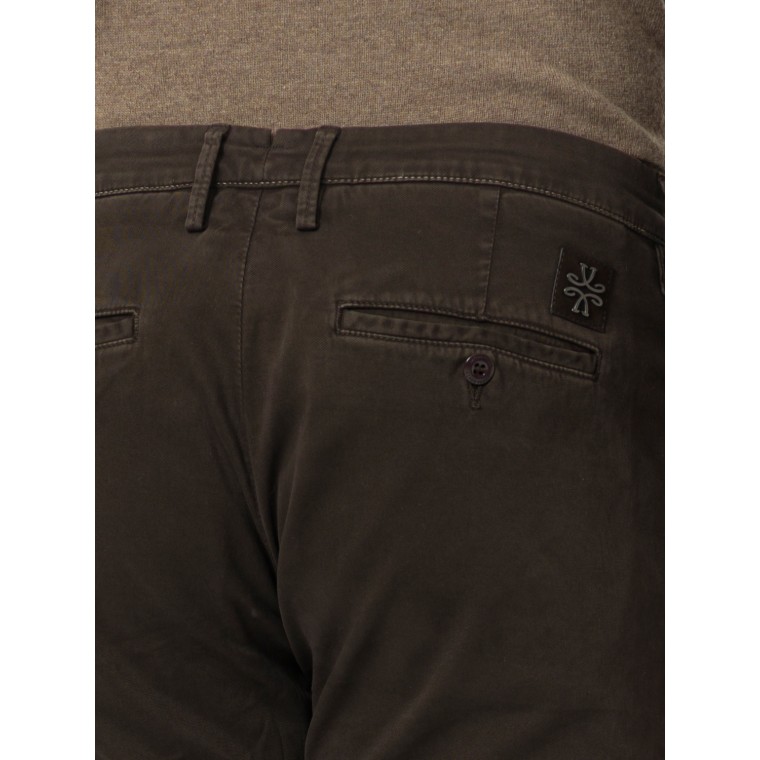 Pantaloni Jacob Cohen slim fit Bobby Gabardine