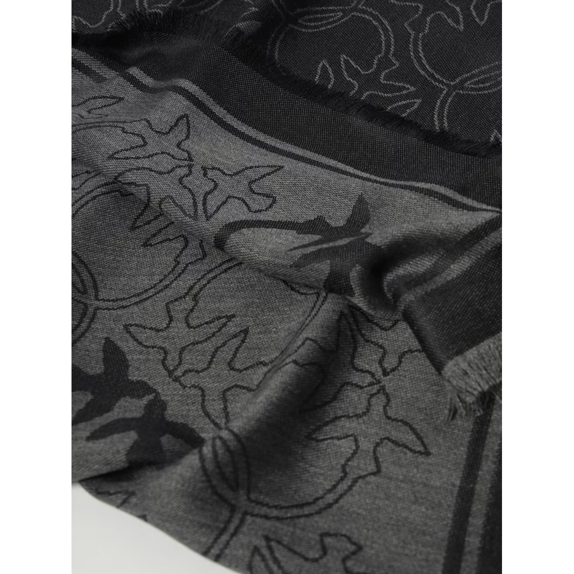 Sciarpa Polonia in viscosa con monogram jacquard Pinko
