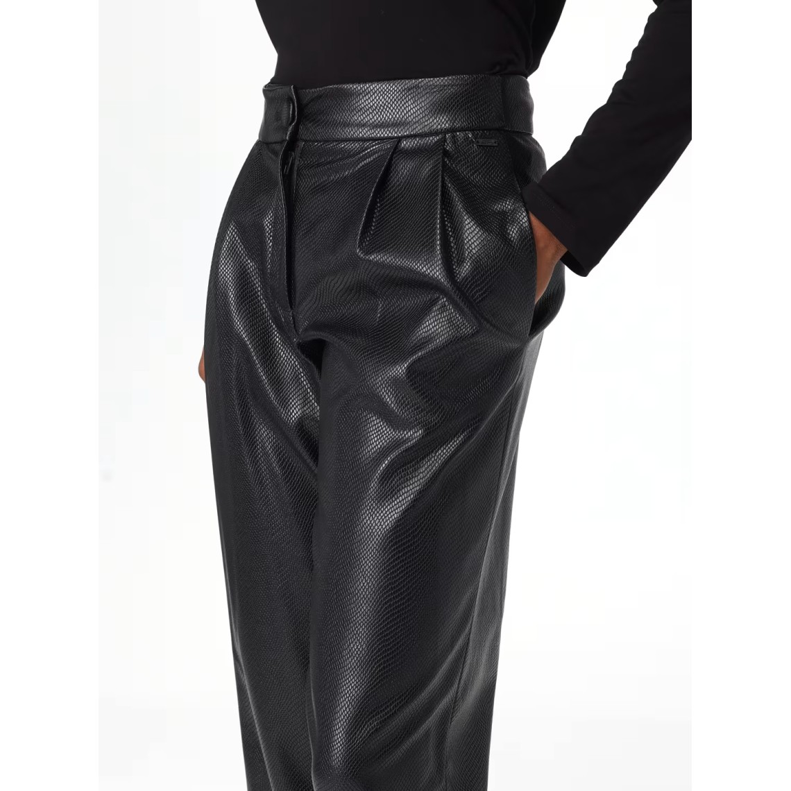 Pantalone Armani Exchange in pelle sintetica