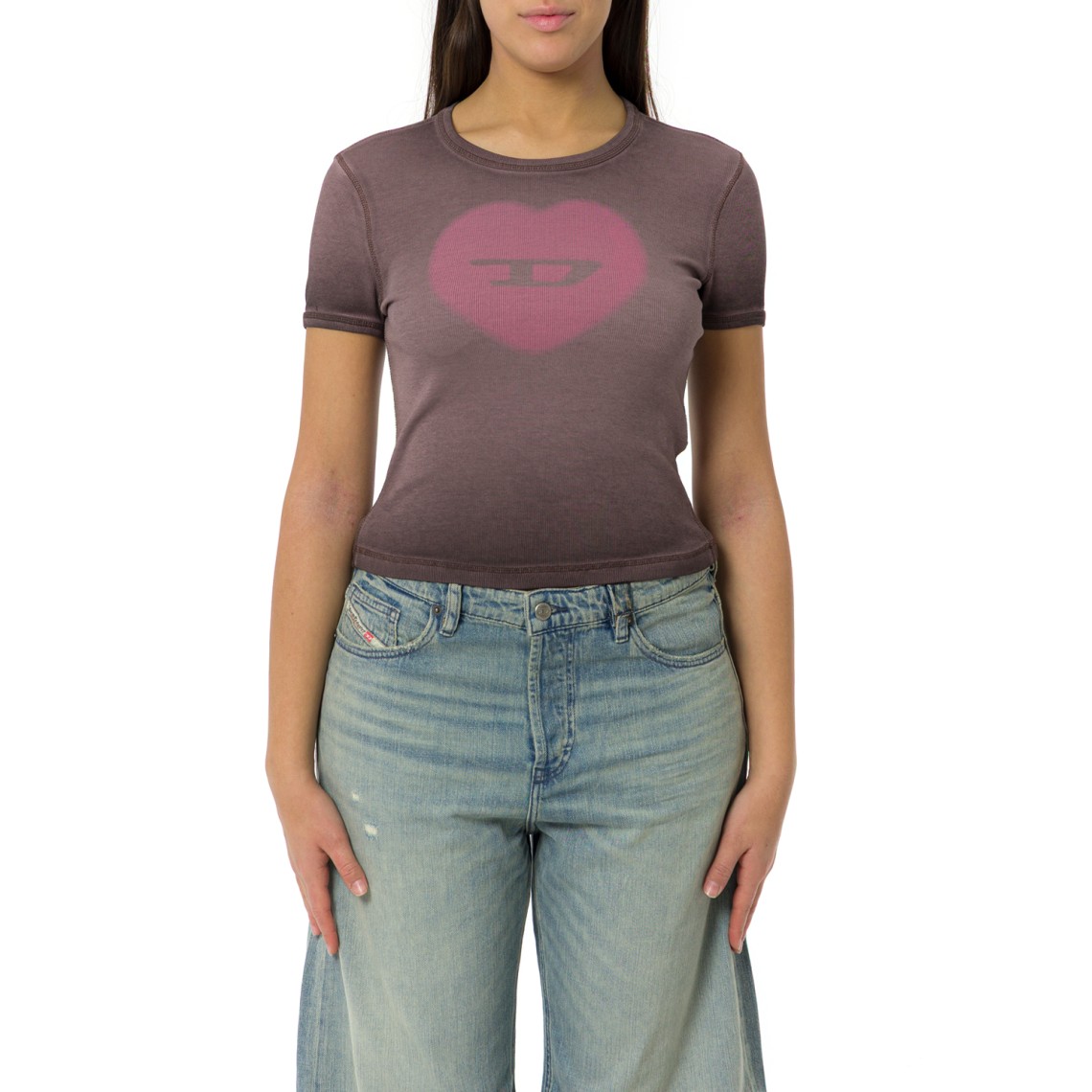 T-shirt a costine Diesel con stampa cuore effetto acquerello