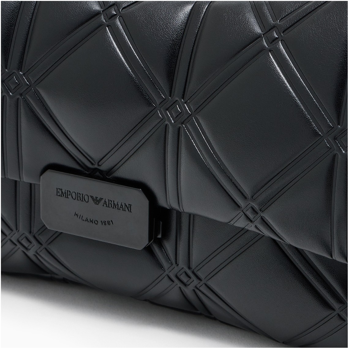 Borsa a spalla Emporio Armani con motivo a rilievo