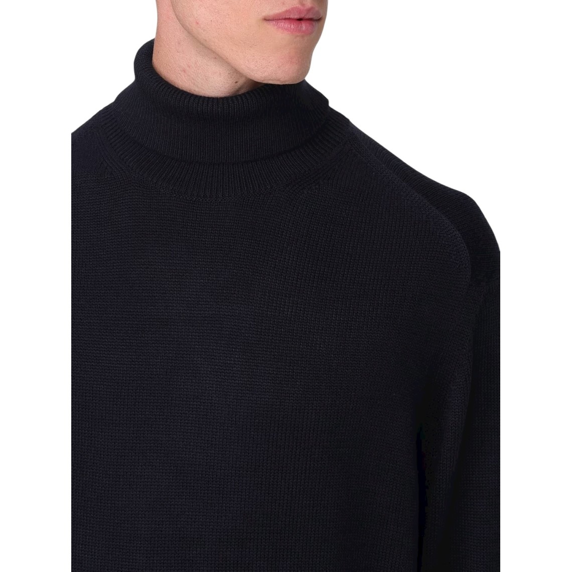 Maglia a dolcevita Armani Exchange in misto lana