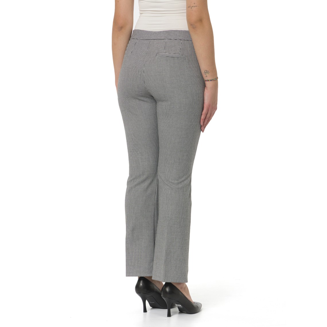 Pantaloni a zampa i Blues