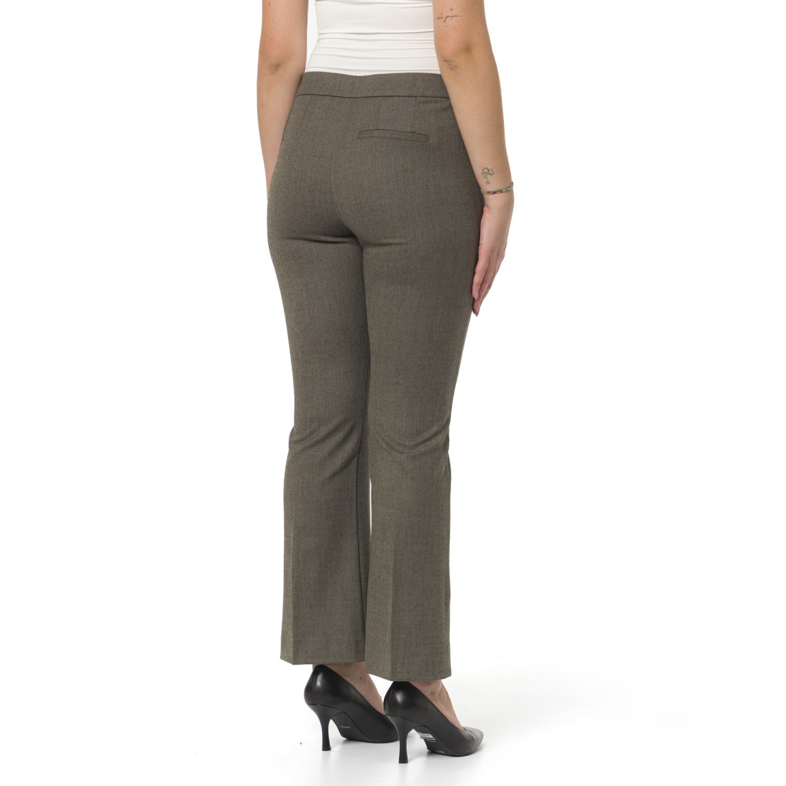 Pantaloni a zampa i Blues