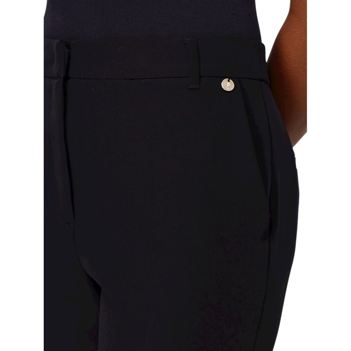 Pantaloni a sigaretta Liu Jo in tessuto tecnico stretch