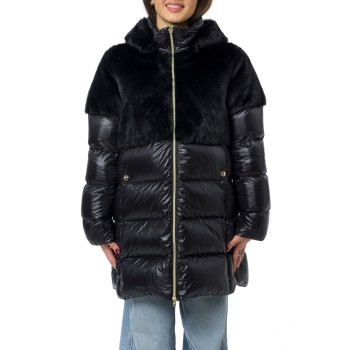 Giubbotto Herno A-shape in nylon Ultralight e lady...