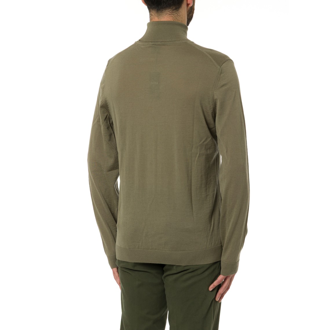 Maglione a collo alto in lana vergine Boss