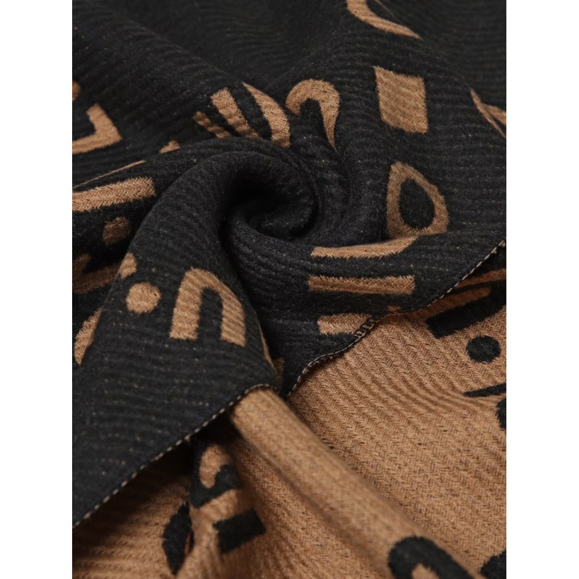 Sciarpa Liu Jo in viscosa con logo jacquard