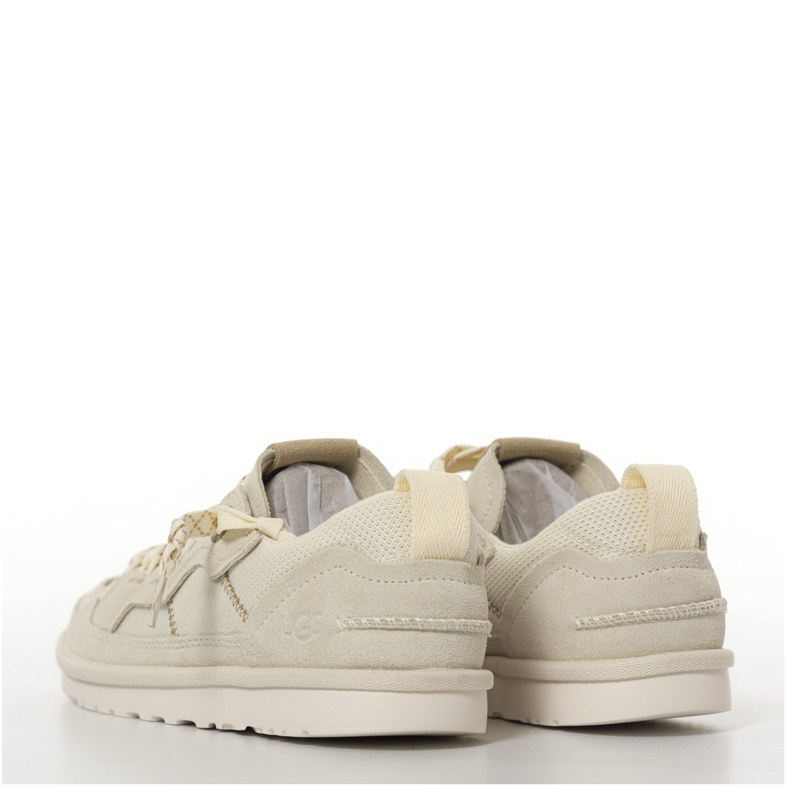 Sneakers Minimel UGG in camoscio e mesh