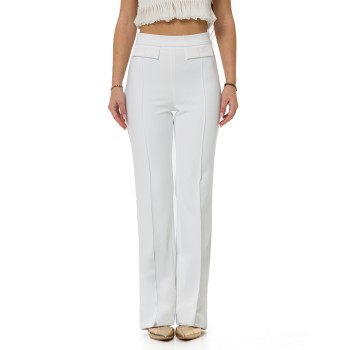 Pantaloni in doppio crêpe stretch con logo ricamato...