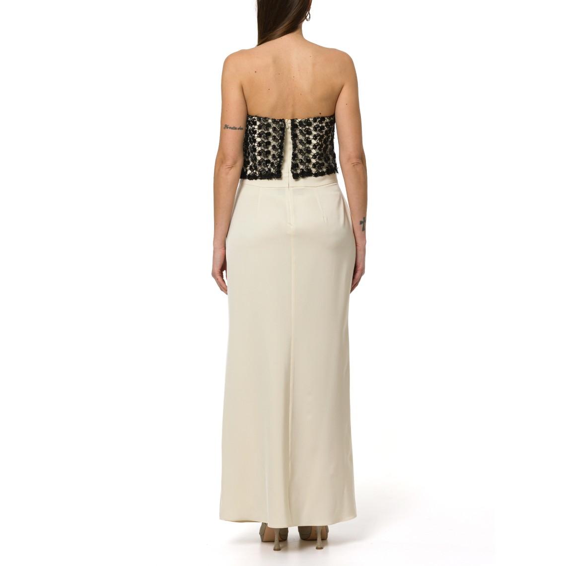 Abito Hanita Couture con corpino in macramè