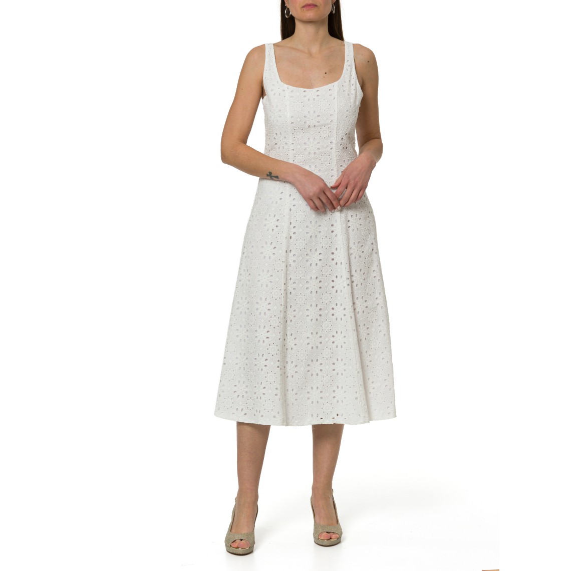 Abito in mussola di cotone con ricamo sangallo Emme Marella