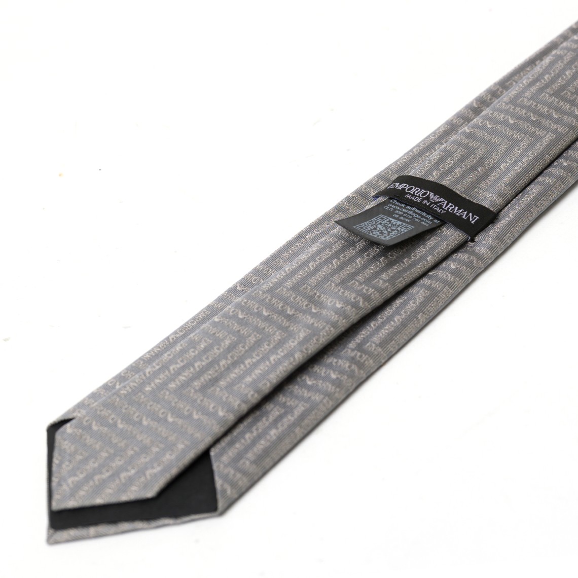 Cravatta in seta con logo Emporio Armani