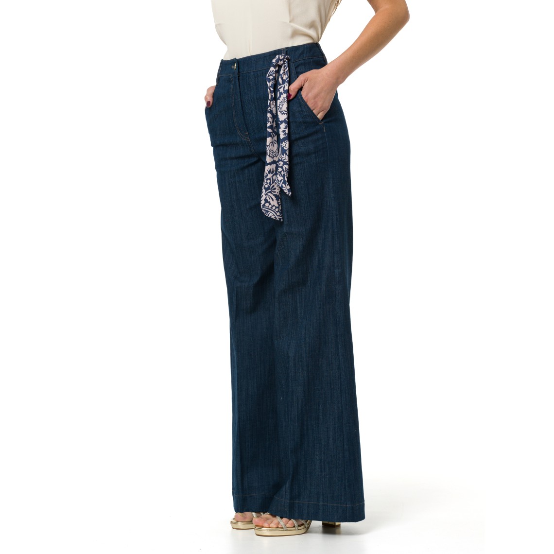 Pantaloni in gabardina effetto denim Emme Marella