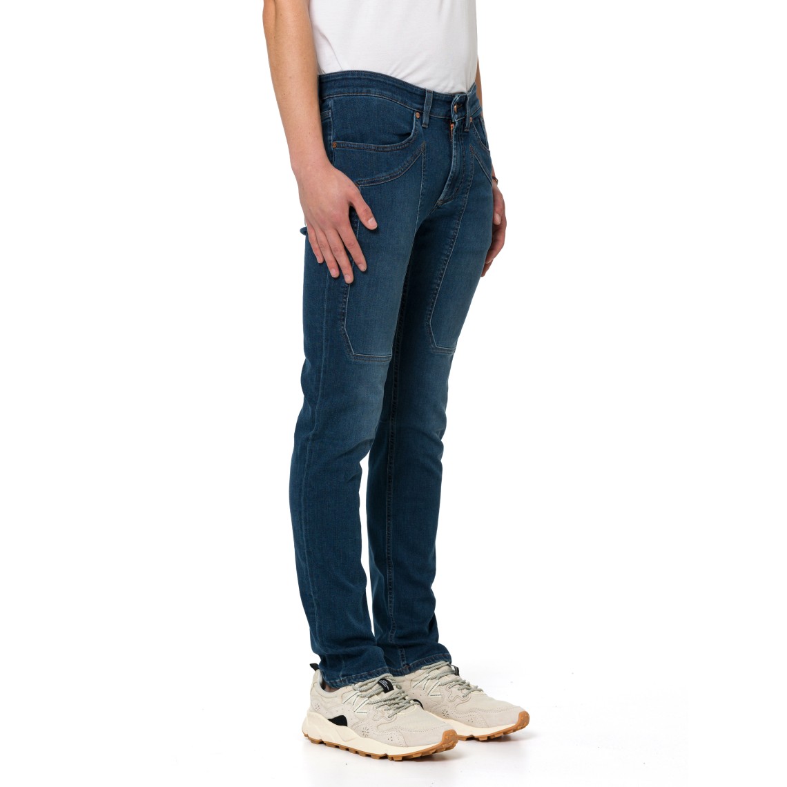 Jeans cinque tasche John Jeckerson con toppe