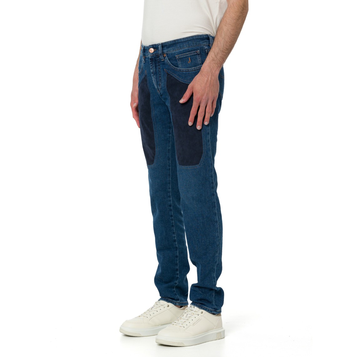 Jeans John Jeckerson con toppe in alcantara