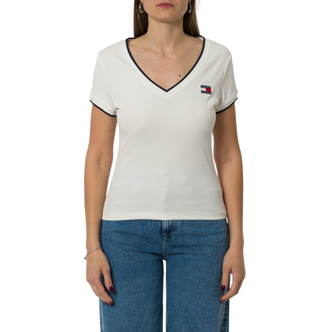 T-shirt a costine con scollo a V Tommy Jeans
