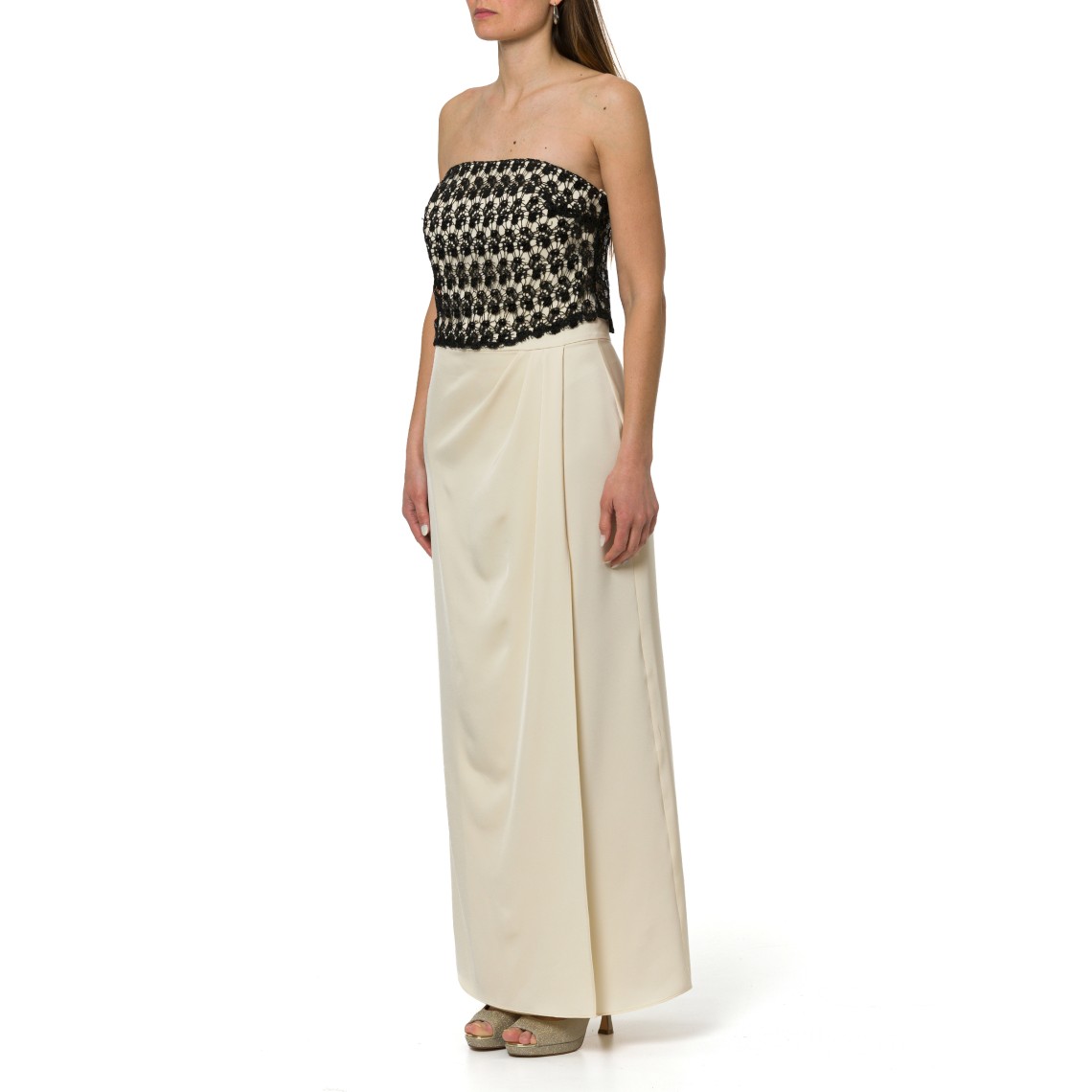 Abito Hanita Couture con corpino in macramè