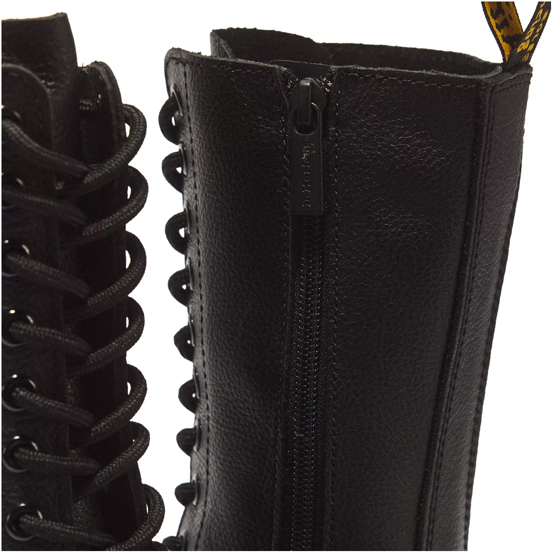 Stivali alti Dr. Martens 1B99 in pelle Virginia